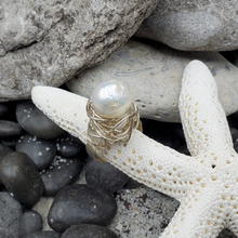 Scalloped Band Pearl Ring