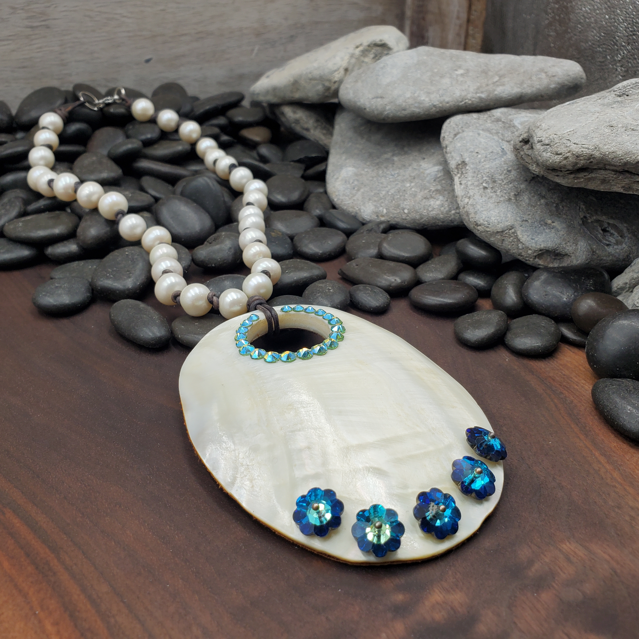 Swarovski 2025 shell necklace